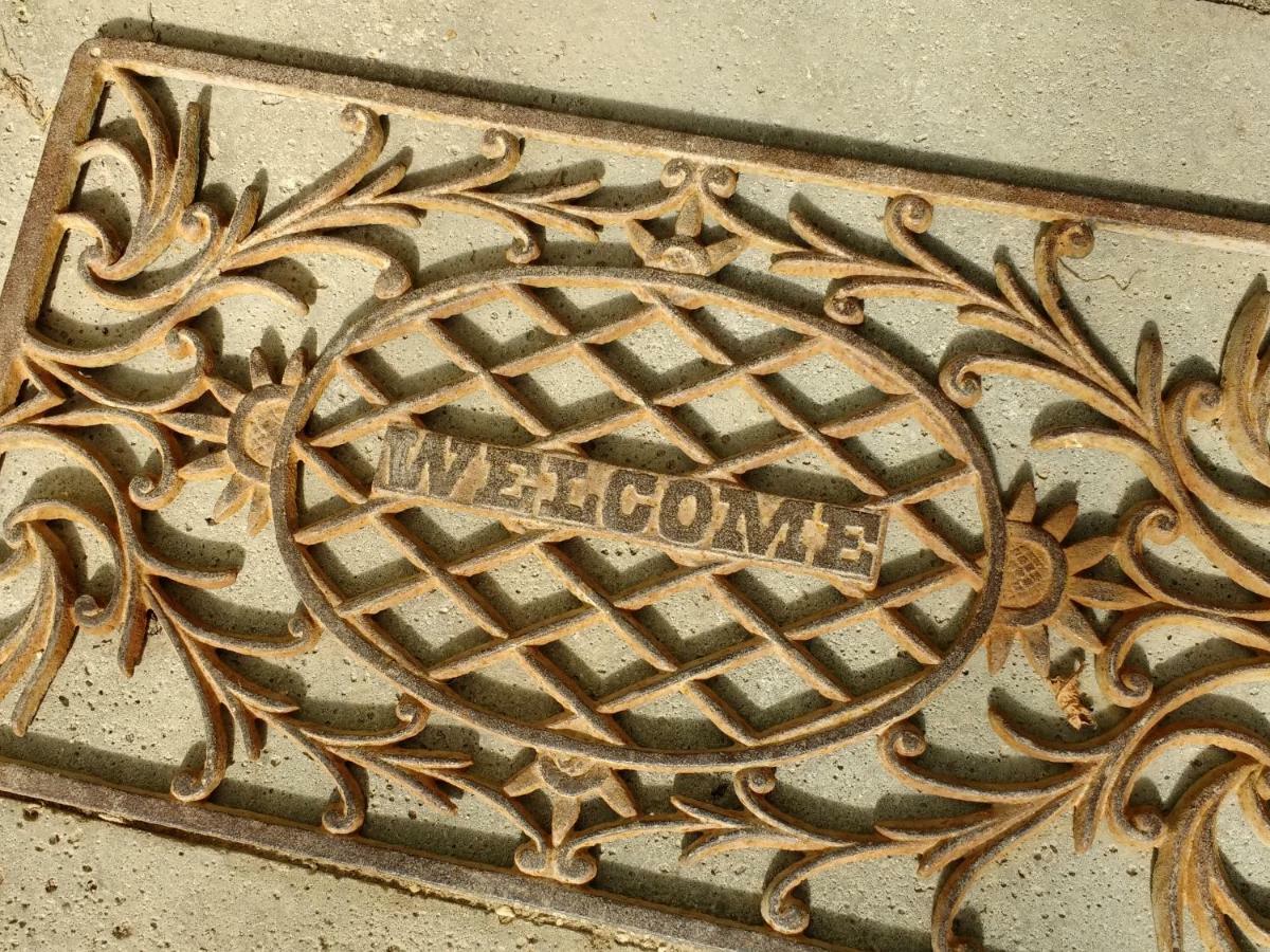 Pipowagen Overnachting Het Houten Huis Zaltbommel Exterior foto